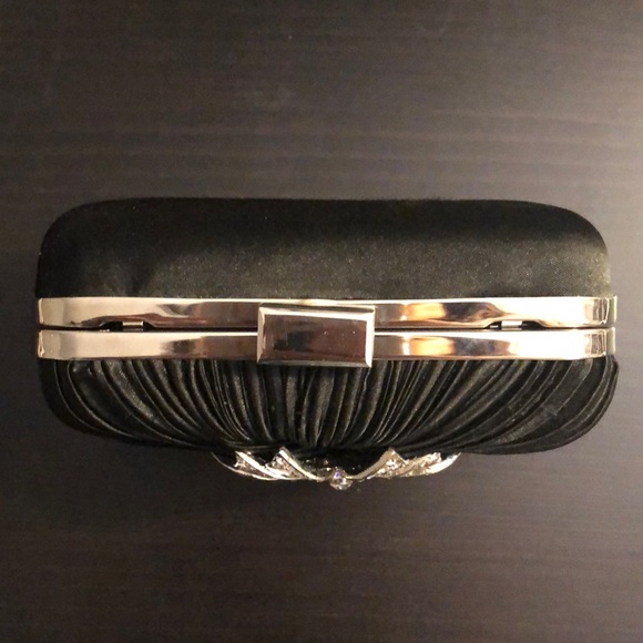 Jessica McClintock Black Clutch with Silver Embellishment. NWT - Picture 2 of 6